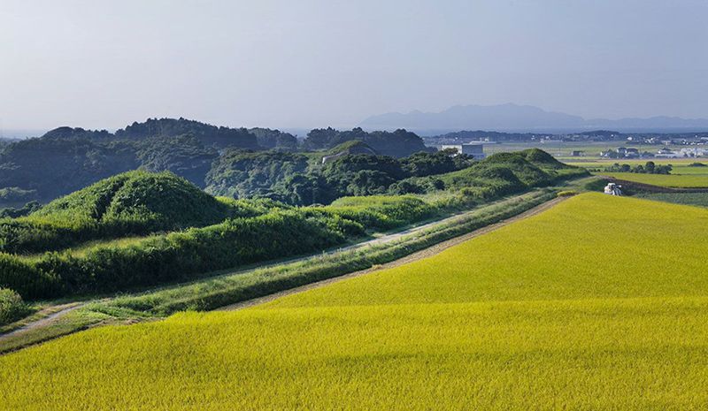 新原・奴山古墳群