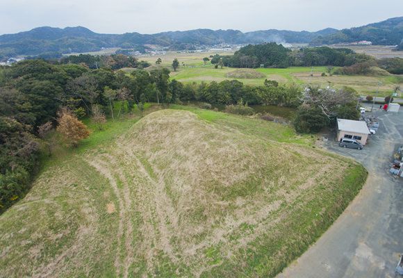 12号坟(6世纪前半期)