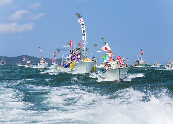 Seafaring shrines at the Miare Festival